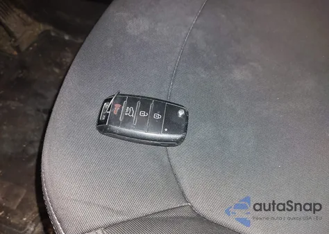 2014 Kia Soul z USA, uszkodzony, nr VIN KNDJN2A23E7086176